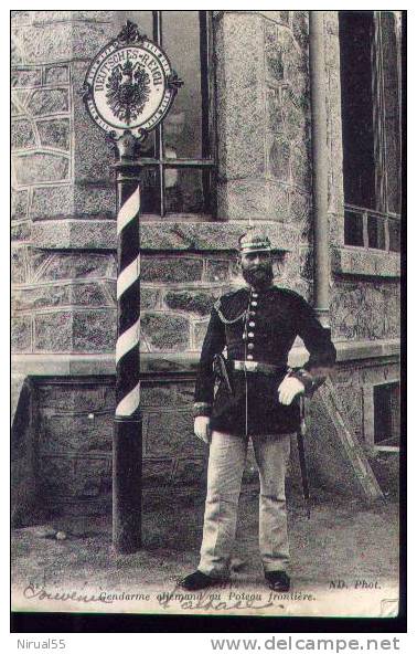 GENDARME ALLEMAND Au Poteau Frontière Douane LA SCHLUCHT 1915 Uniforme Douanier - Customs