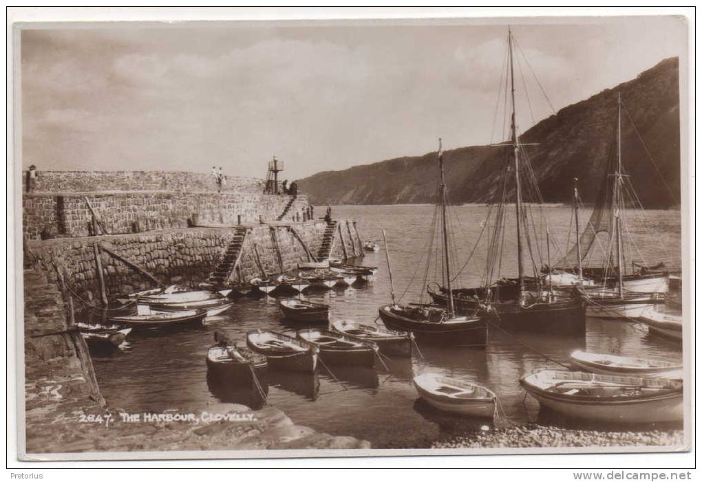 *** ANGLETERRE / ENGLAND / NORTH DEVON - THE HARBOUR CLOVELLY *** - Clovelly