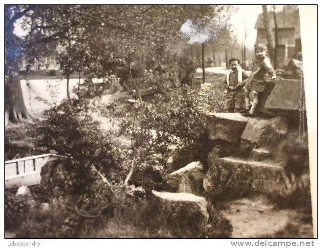 CPSM -(59-NORD)-DENAIN-GROTTE DU PARC -ANIMEE - Denain