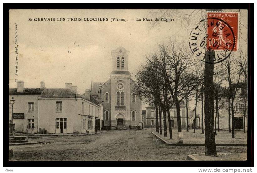 86 Saint-Gervais-les-Trois-Clochers Eglise D86D K86224K C86224C RH074419 - Saint Gervais Les Trois Clochers