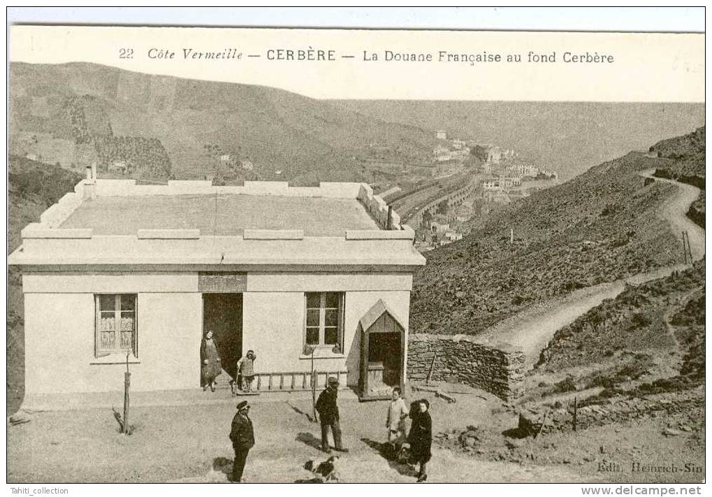 CERBERE - La Douane Française Au Fond Cerbère - Customs