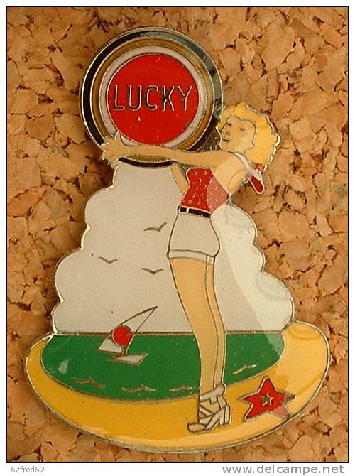 PIN´S  PIN-UPS  - LUCKY N°4 - Pin-ups