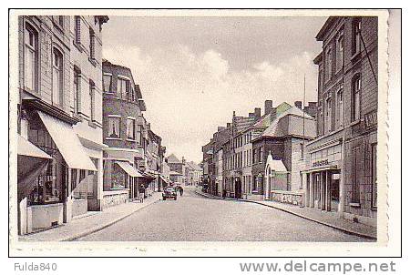 CPA.      LESSINES.    Rue Générale Freyberg.     (animée) - Lessen