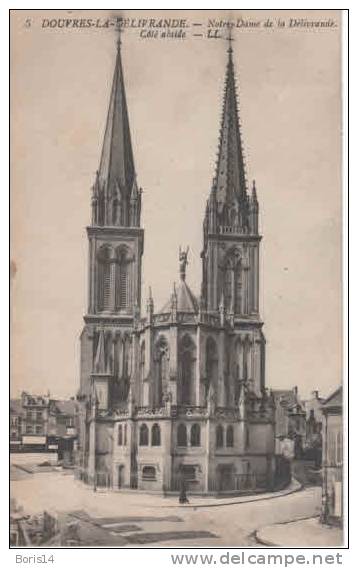 14-2153   -  DOUVRES - La - DELIVRANDE    -  L'Eglise - La Delivrande