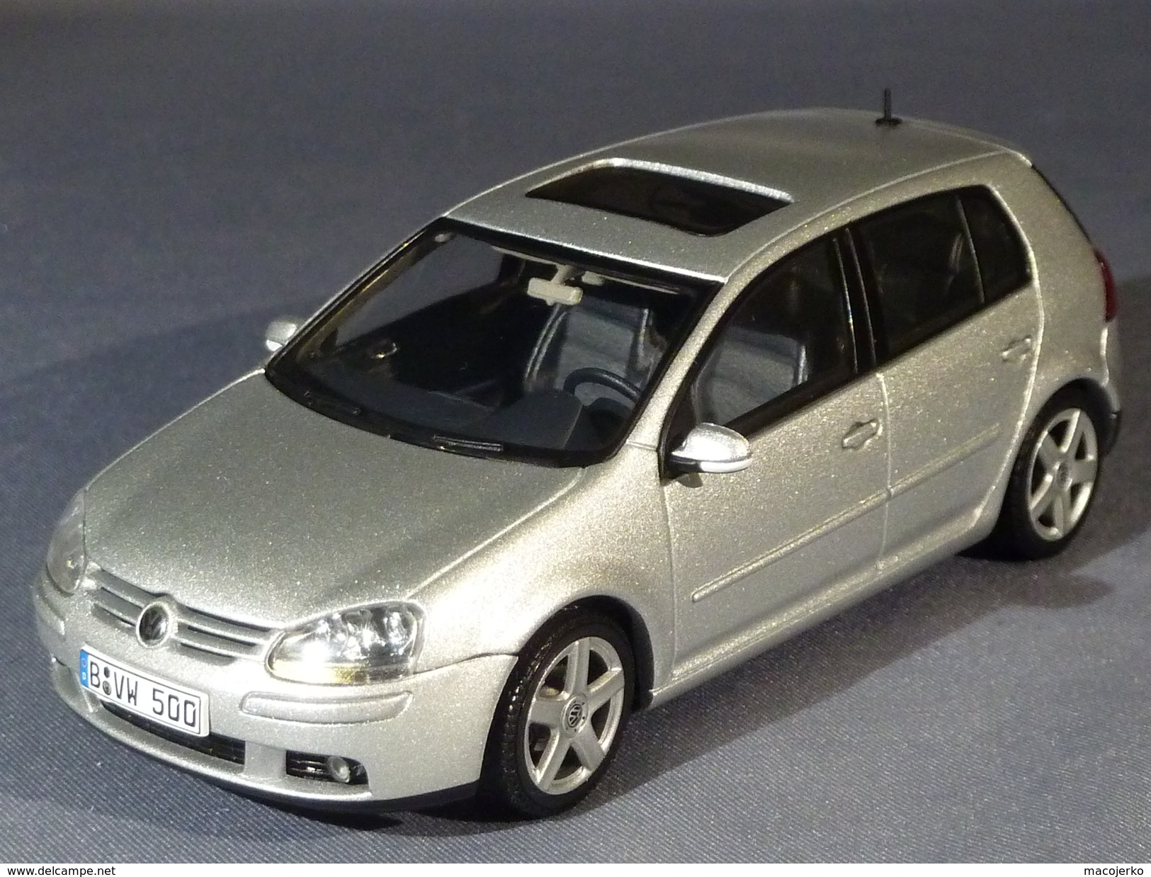 AUTOart, VW Golf V, 1:43 - AutoArt