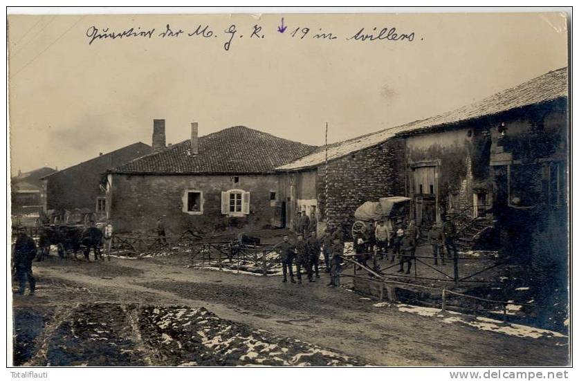 Avillers Quartier Der Maschinen Gewehr Kompanie Animee Inf Regiment Von Courbiere 23. Februar 1916 Veritable Photo Carte - Verdun