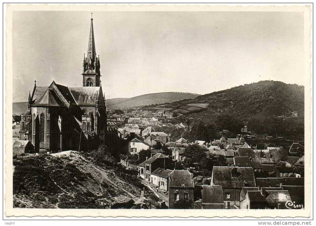 CPSM - Fumay (Ardennes)  Panorama Sur Le Centre De La Ville - Fumay