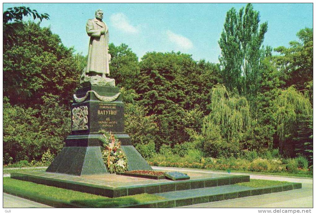 KIEV - Ukraine - Monument To General N Vatutin -Sculptor Y Vuchelich Architect Y Bilopolsky- éditions De 1974 N° 3-2291. - Ukraine