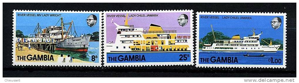 Gambie ** N° 376 à 378 - Nouveau Bateau "Lady Chilel Jawara" - Gambia (1965-...)