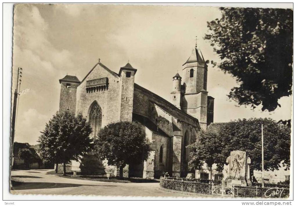 MARTEL  .  L'Eglise Et Le Monument Aux Morts .CPM - Andere & Zonder Classificatie