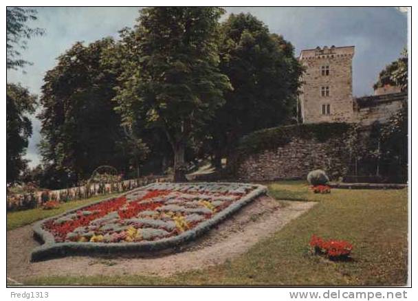 Montendre Les Pins - Chateau - Montendre