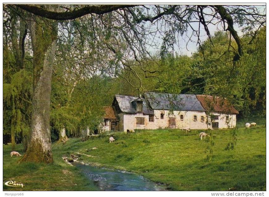 CPM De L Abbaye De Mortemer En Forêt De Lyons   Fermette - Lyons-la-Forêt