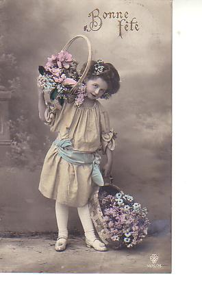 1911 Bonne Fête Fillette Et Bouquets De Fleurs,colorisée - Otros & Sin Clasificación