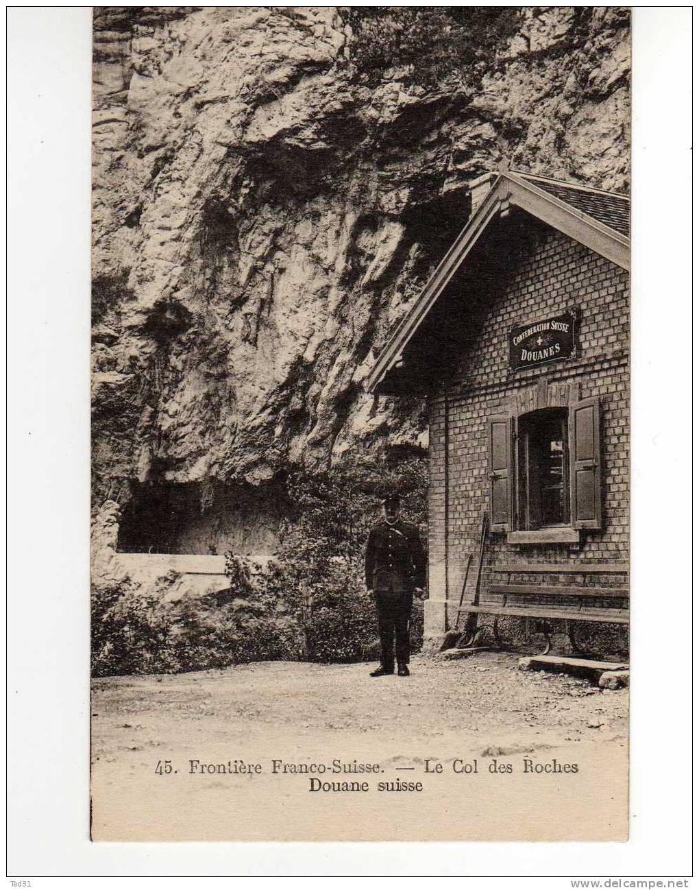 CP Frontiere Franco-Suisse Le Col Des Roches  DOUANE SUISSE - Roches