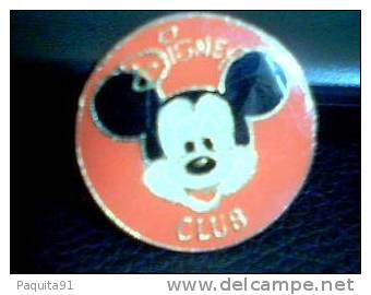 Lot De 9 Pin S Disney Club Mickey Et Un Poster En Cadeau - Disney