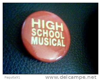Badge High School Musical Le Tout Premier - Theatre, Fancy Dresses & Costumes