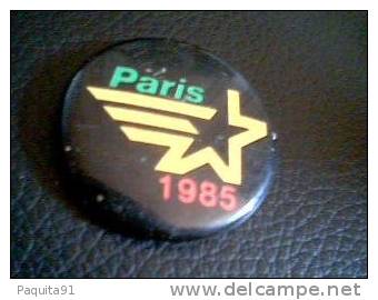 Badge Paris 1985 - Andere & Zonder Classificatie