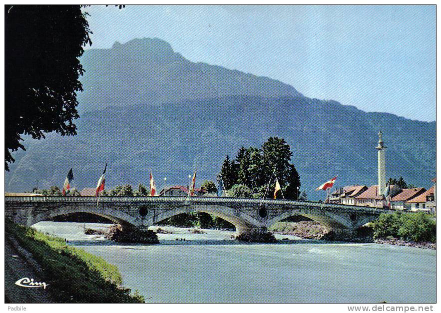 Carte Postale  74.  Bonneville Trés Beau Plan - Bonneville