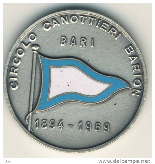 CIRCOLO CANOTTIERI BARION BARI MEDAGLIA  STELLA D' ORO AL MERITO CONI  ANNO 1968  CART, 50 - Autres & Non Classés