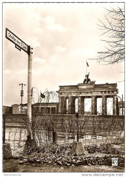 Berlin Brandenburger (encore Les Barbelés) - Porta Di Brandeburgo