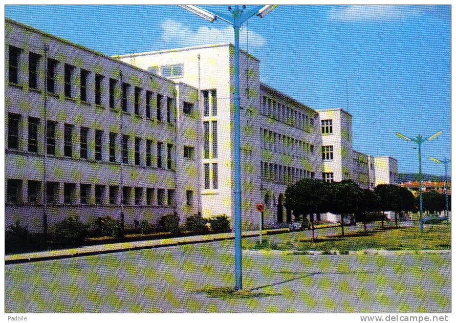 Carte Postale 83. Draguignan  école Normale D'Institutrices Et Collège De Jeunes Filles  Trés Beau Plan - Draguignan