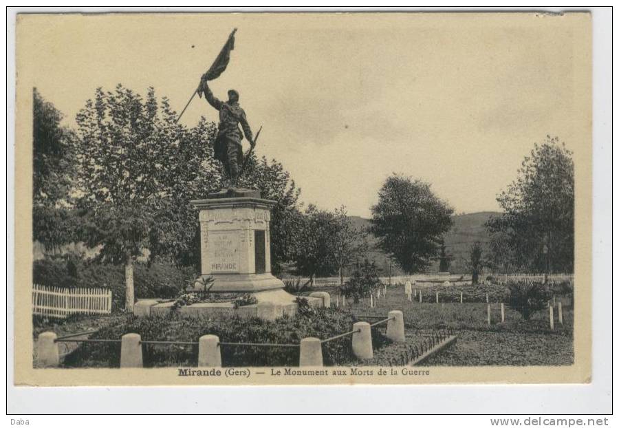 MIRANDE. LE MONUMENT AUX MORTS - Mirande