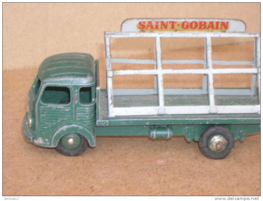 Camion DINKY TOYS - Simca Cargo Miroitier 33 - Dinky