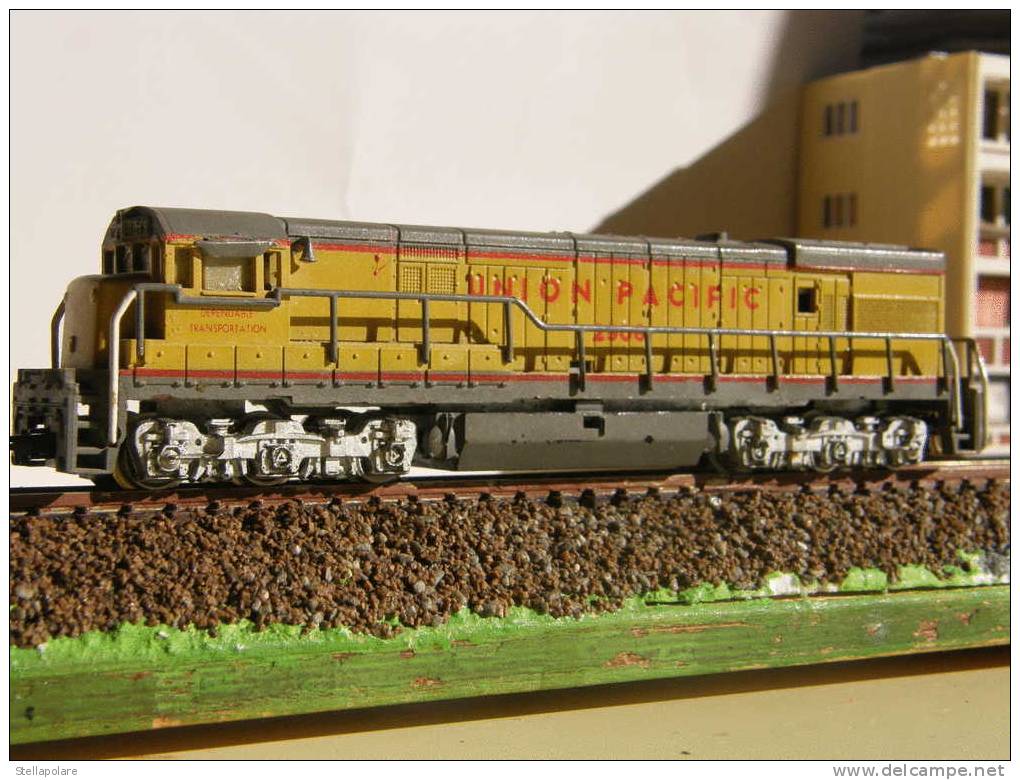 SCALA N GAUGE - VINTAGE MINITRIX LOCO GE U-28-C Union Pacific - Needs Attentions - Locomotives