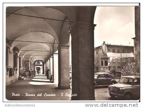 30651)cartolina Illustratoria Prato - Piazza Del Comune , I Loggiati - Prato