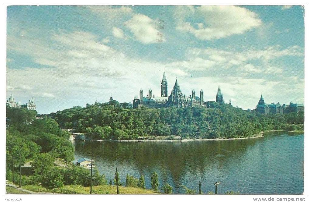 CA - O - The Canadian Houses Of Parliament From Nepean Point - Ottawa - Ed. National News Co. P27493 (circulated 1988 ?) - Ottawa