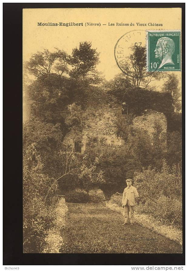 Moulins Engilbert Nièvre Les Ruines Du Vieux Château 1925 Animée - Moulin Engilbert