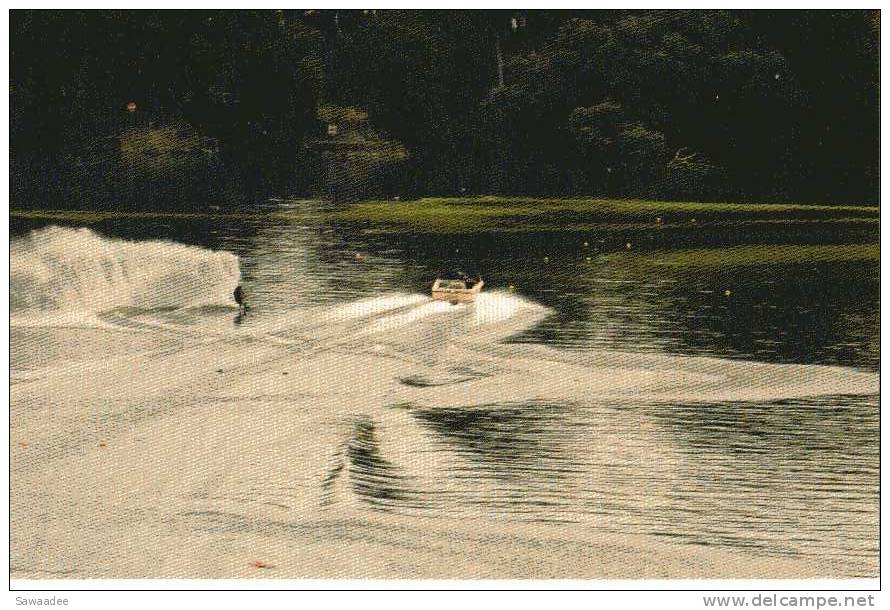 CARTE POSTALE - FRANCE - TOULOUSE - LA GARONNE - SKI NAUTIQUE - PHOTOGRAPHE DANIEL LABORDE - Ski Nautique