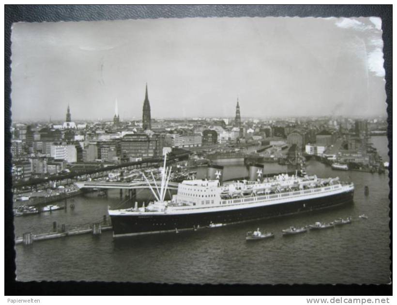 Hamburg - Luftbild Hafen Mit Passagierdampfer Hanseatic - Altona