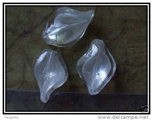 3 Perles Artis. Verre Sur Feuille D´argent Env.29x18mm - Perles