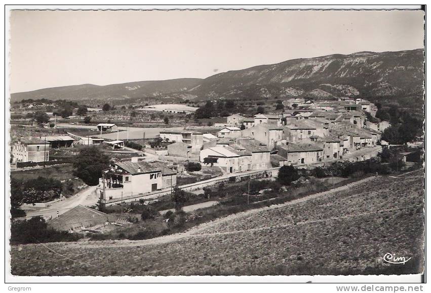 84 : CABRIERES D´AIGUES , Entrée Du Pays - Cabrieres D'Aigues