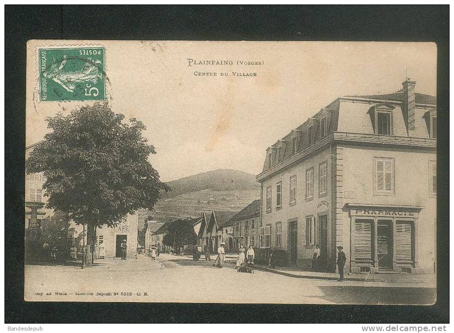 Plainfaing (Vosges 88) - Le Centre Du Village ( Animée Pharmacie Café WEICK 5313) - Plainfaing