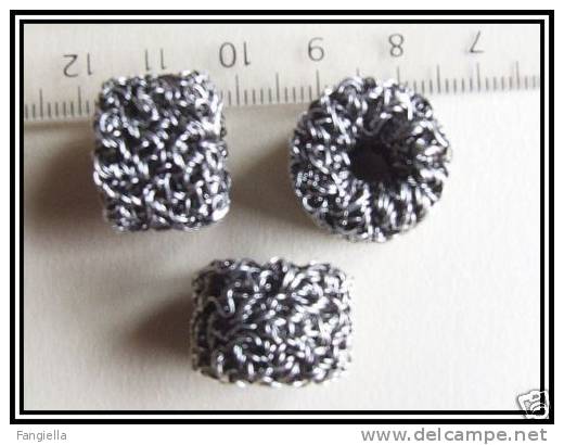 2 Grosses Perles En Fil Métal Argenté Env. 14x18mm - Perle