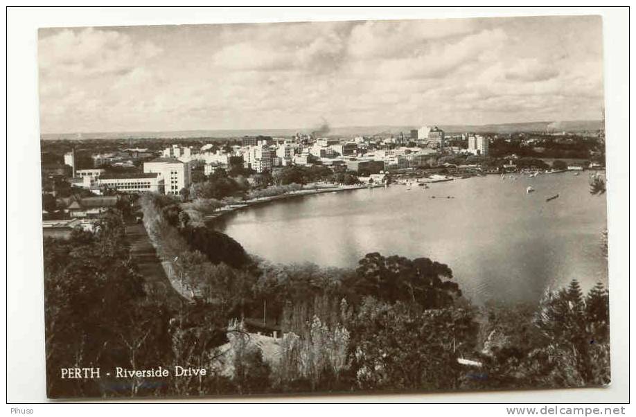 AUS-10  PERTH : Riverside Drive - Perth