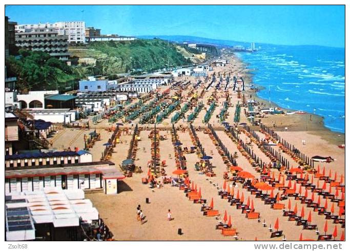ITALY  /   TERMOLI   -  THE BEACH  1984. - Campobasso