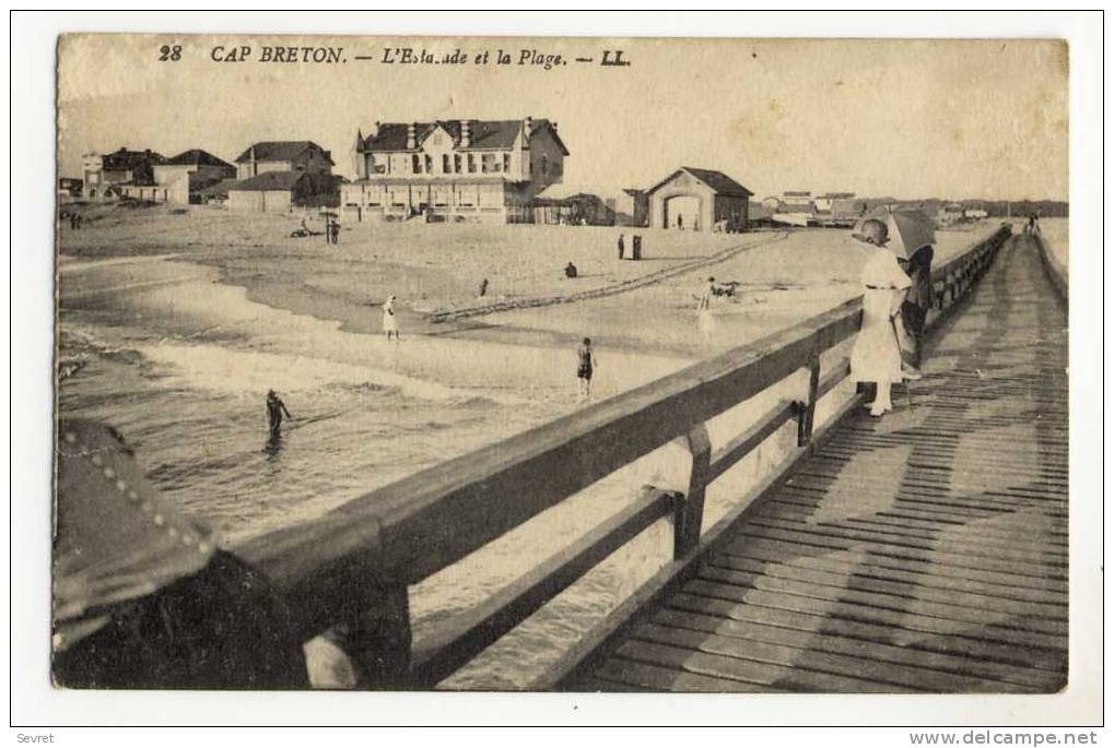 40  CAP BRETON - L'estacade Et La Plage. - Capbreton