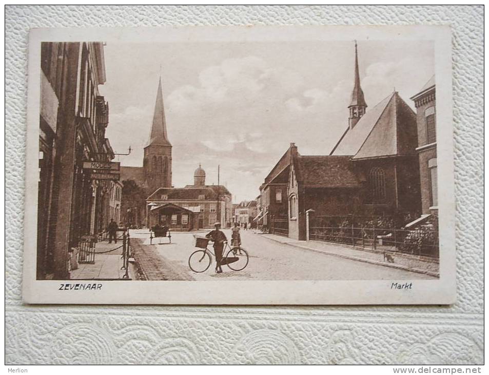 Zevenaar - Markt -biker Cca 1920's  -  VF  D53933 - Zevenaar