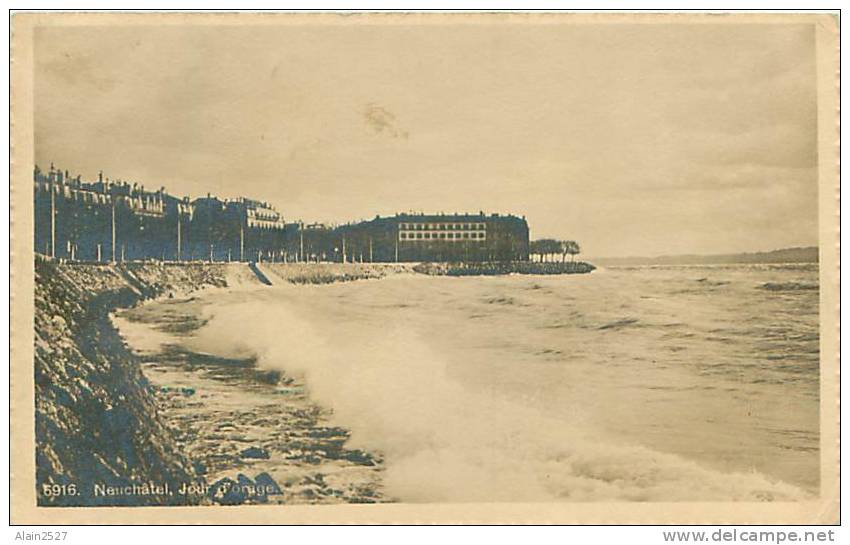 NEUCHATEL - Jour D'orage (n° 5916) - Neuchâtel