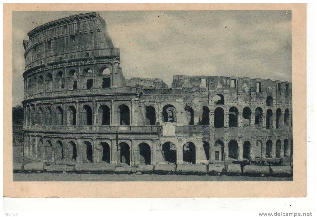 ITALIE Roma Colosseo - Colosseum