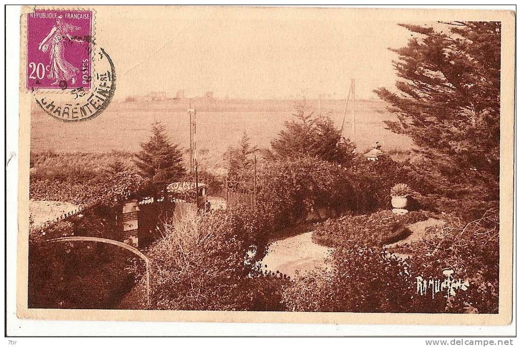 ANGOULINS SUR MER Station Scolaire De L'Oeuvre Des Pupilles De L'école Publique Entrée Principale - Angoulins