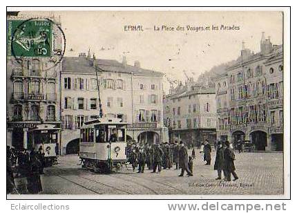 EPINAL .Place Des Vosges.. Les Tramways - Epinal