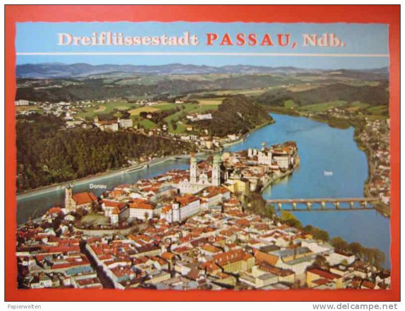 Passau - Luftbild über Altstadt Zum Zusammenfluß Von Donau Und Inn - Passau