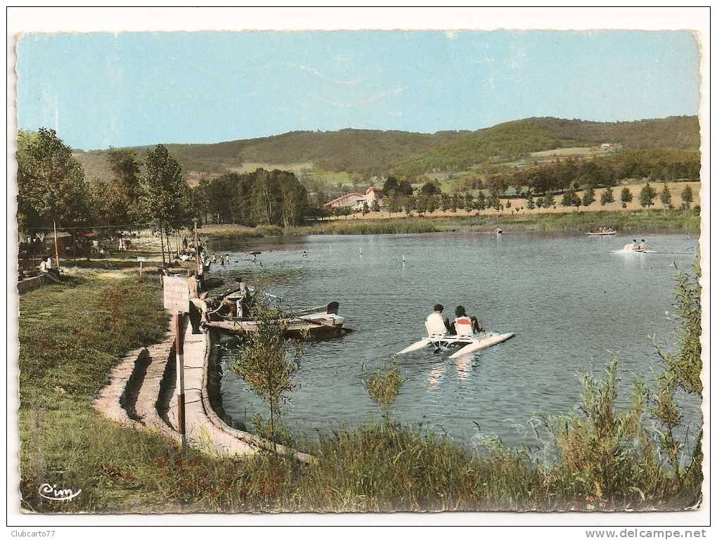 Vernoux-en-Vivarais (07 ) Pédalos Sur La Lac Aux Ramiers En 1957 (animée). - Vernoux