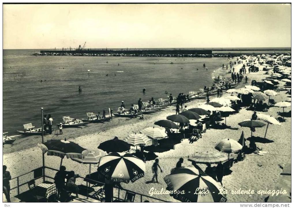 GIULIANOVA LIDO  SPIAGGIA TERAMO ABRUZZO  VIAGGIATA  COME DA FOTO - Teramo