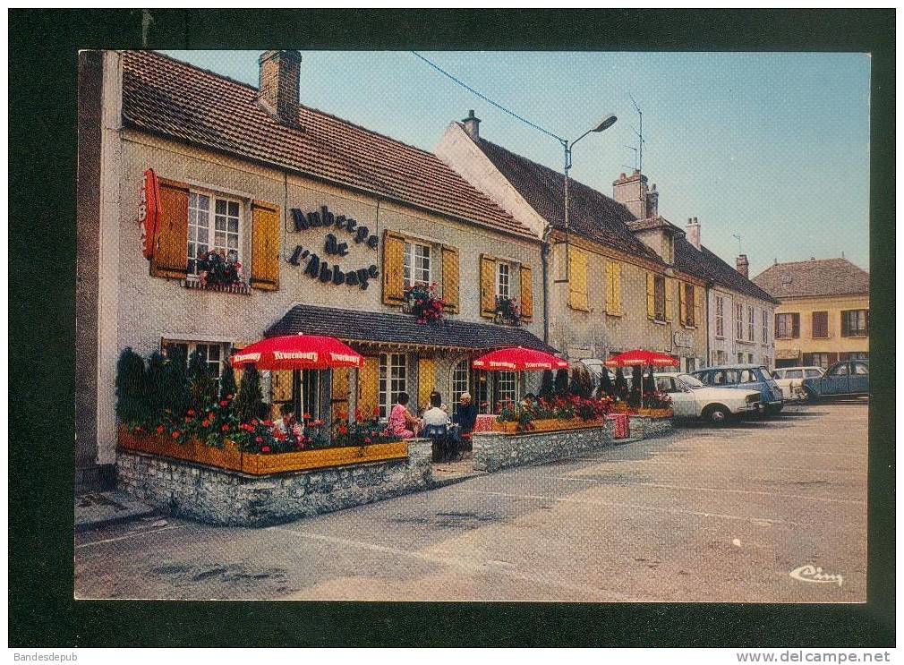 CPSM - Neauphle Le Vieux (78) - Auberge De L' Abbaye ( Animée Automobile COMBIER CIM ) - Neauphle Le Chateau