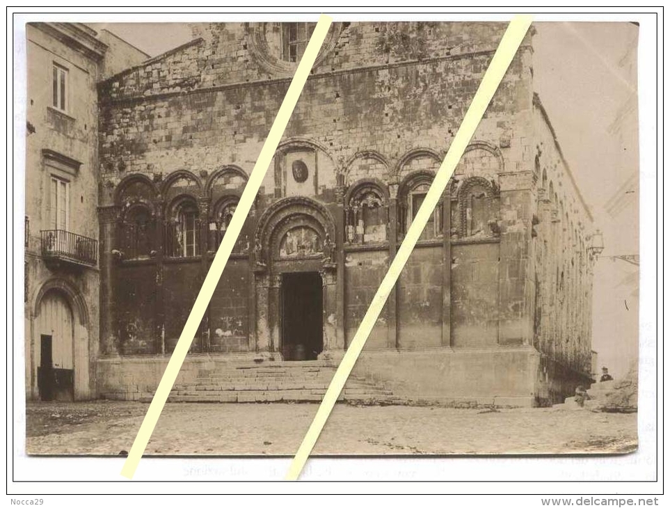 TERMOLI FOTO ORIGINALE ALL´ALBUMINA DEL 1880 CIRCA.  LA CATTEDRALE. UNICA!!! - Campobasso